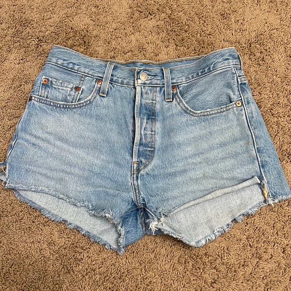Levi 501 Jean Shorts